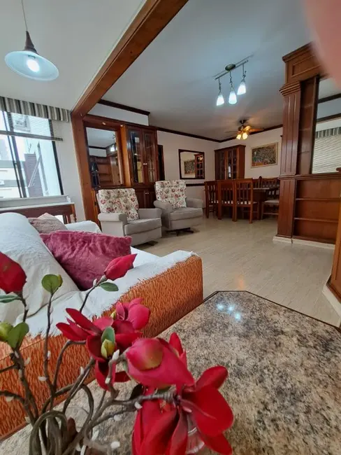 Foto 1 de Apartamento com 2 quartos para alugar, 94m2 em Santana, Porto Alegre - RS