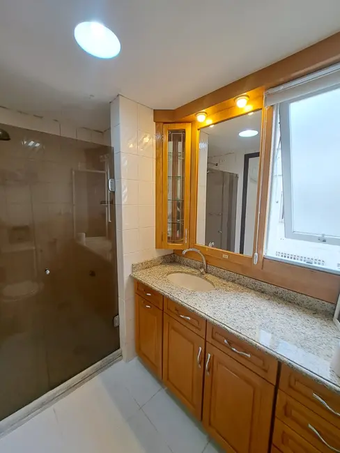 Foto 16 de Apartamento com 2 quartos para alugar, 94m2 em Santana, Porto Alegre - RS