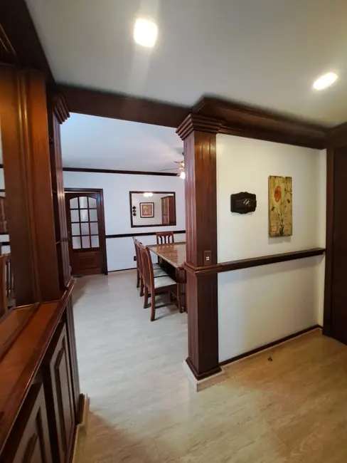 Foto 2 de Apartamento com 2 quartos para alugar, 94m2 em Santana, Porto Alegre - RS