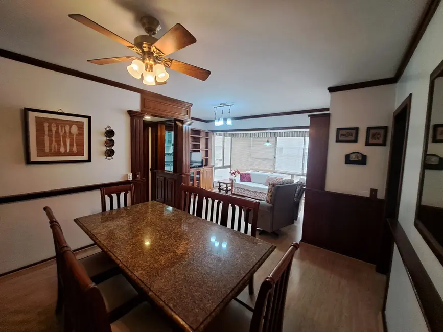 Foto 6 de Apartamento com 2 quartos para alugar, 94m2 em Santana, Porto Alegre - RS