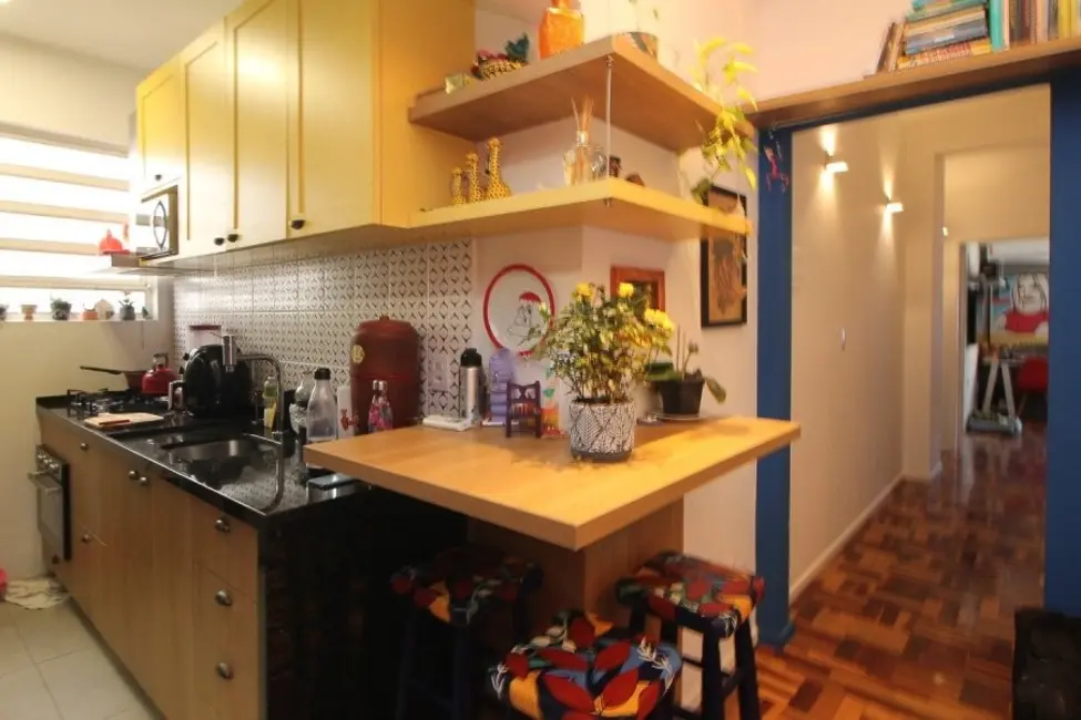 Foto 3 de Apartamento com 2 quartos à venda, 131m2 em Vila Ipiranga, Porto Alegre - RS