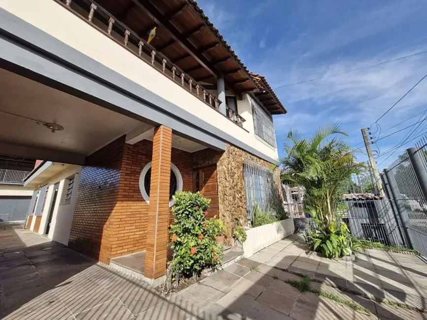 Foto 1 de Casa com 5 quartos à venda, 347m2 em Jardim Itu Sabará, Porto Alegre - RS