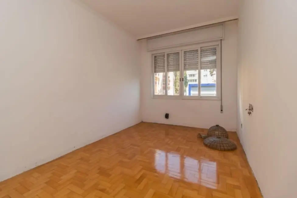 Foto 8 de Apartamento com 3 quartos à venda, 122m2 em Auxiliadora, Porto Alegre - RS