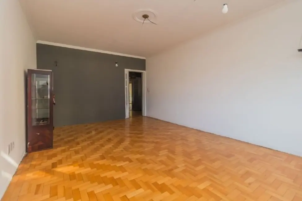 Foto 4 de Apartamento com 3 quartos à venda, 122m2 em Auxiliadora, Porto Alegre - RS