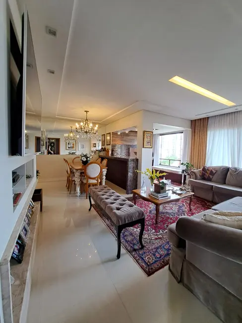 Foto 5 de Apartamento com 3 quartos à venda, 112m2 em Petrópolis, Porto Alegre - RS