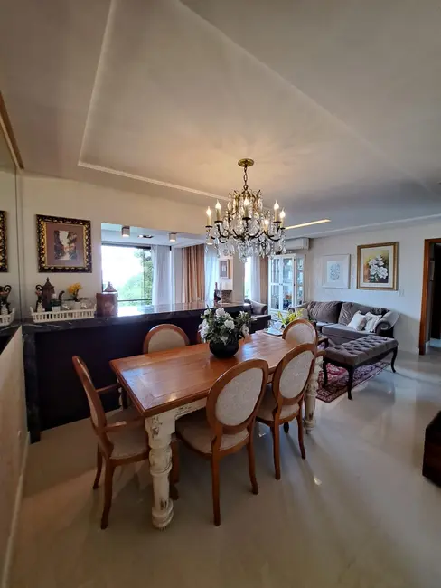 Foto 3 de Apartamento com 3 quartos à venda, 112m2 em Petrópolis, Porto Alegre - RS