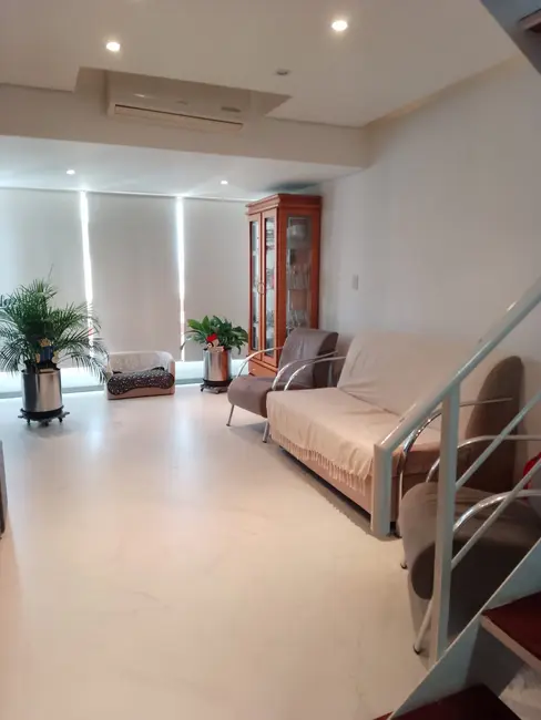 Foto 1 de Cobertura com 4 quartos à venda, 202m2 em Jardim Lindóia, Porto Alegre - RS