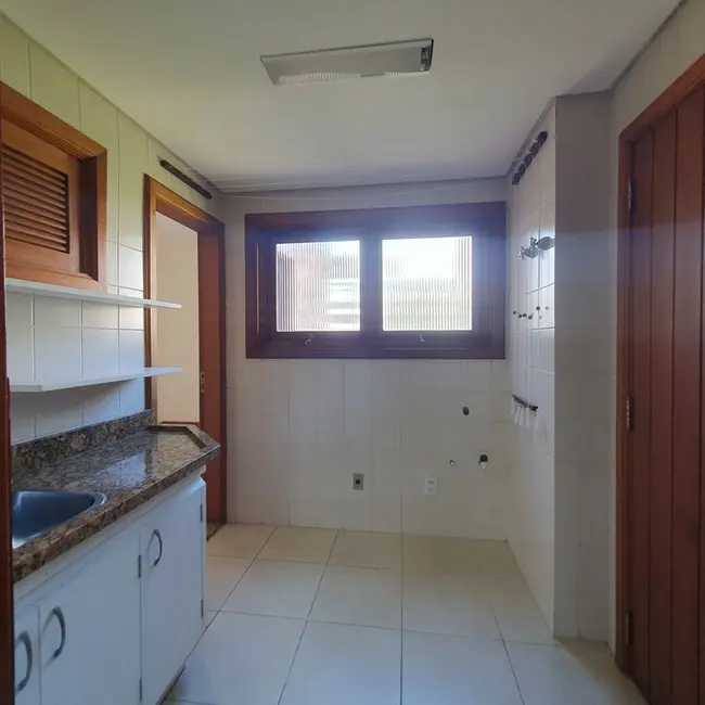Foto 48 de Apartamento com 3 quartos para alugar, 208m2 em Bela Vista, Porto Alegre - RS