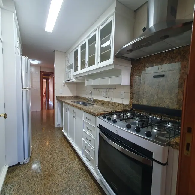 Foto 47 de Apartamento com 3 quartos para alugar, 208m2 em Bela Vista, Porto Alegre - RS
