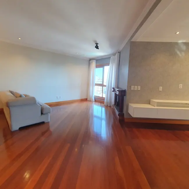 Foto 12 de Apartamento com 3 quartos para alugar, 208m2 em Bela Vista, Porto Alegre - RS