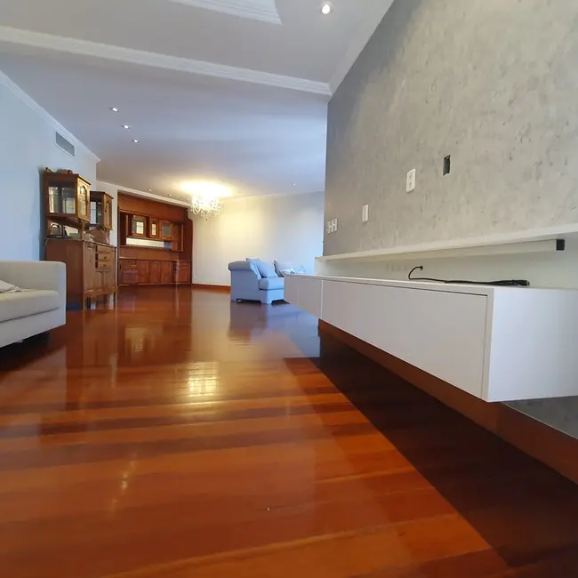 Foto 10 de Apartamento com 3 quartos para alugar, 208m2 em Bela Vista, Porto Alegre - RS