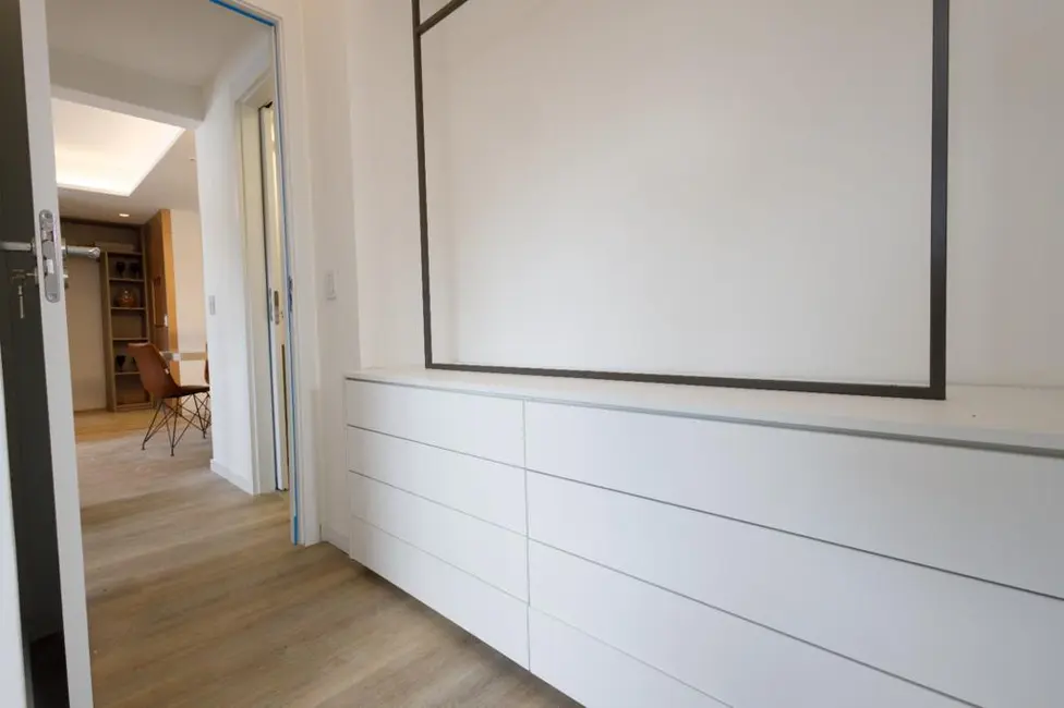 Apartamento com 2 quartos à venda, 61m2 em Porto Alegre - RS - imagem 8 Foto 8 de Apartamento com 2 quartos à venda, 61m2 em Porto Alegre - RS