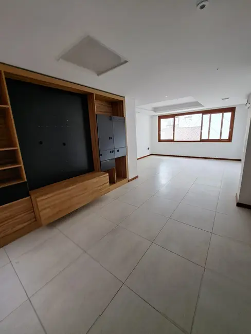 Foto 1 de Apartamento com 3 quartos à venda, 110m2 em Higienópolis, Porto Alegre - RS