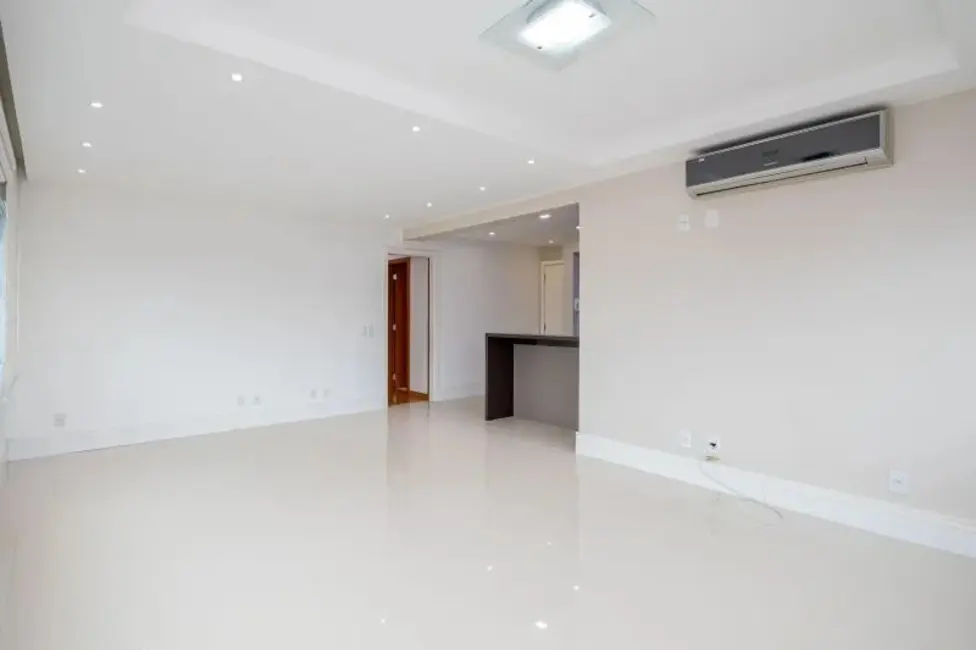 Foto 5 de Apartamento com 3 quartos à venda, 95m2 em Porto Alegre - RS