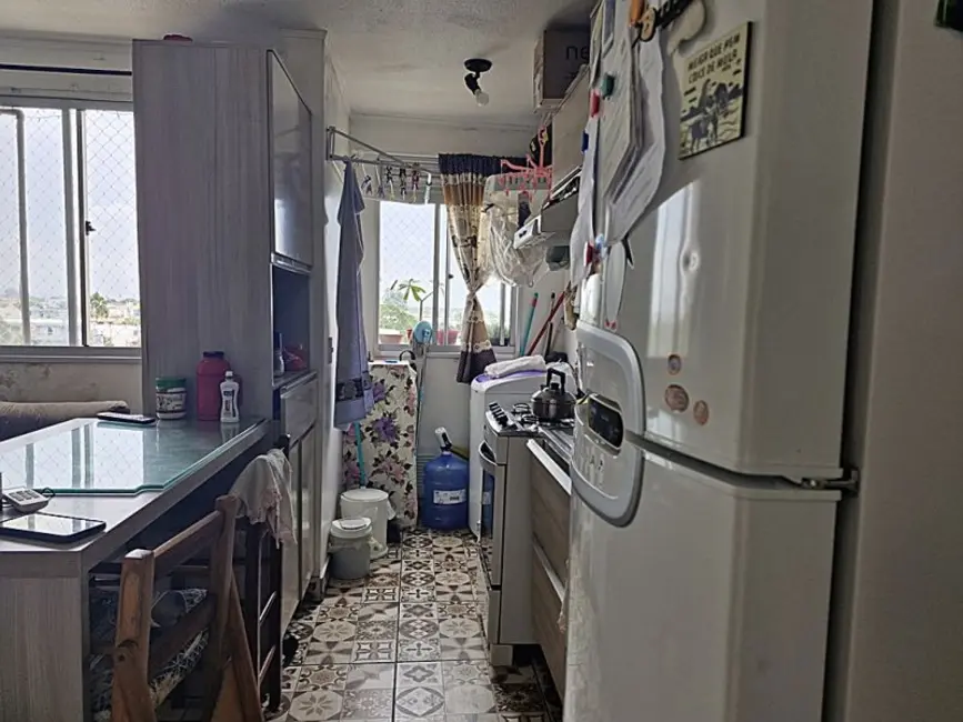Foto 3 de Apartamento com 2 quartos à venda, 42m2 em Porto Alegre - RS