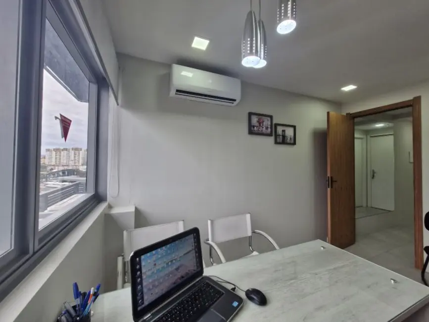 Foto 5 de Sala Comercial à venda, 25m2 em São Sebastião, Porto Alegre - RS