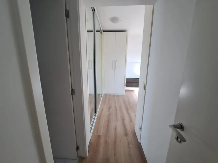 Apartamento com 3 quartos à venda, 105m2 em Porto Alegre - RS - imagem 7 Foto 7 de Apartamento com 3 quartos à venda, 105m2 em Porto Alegre - RS