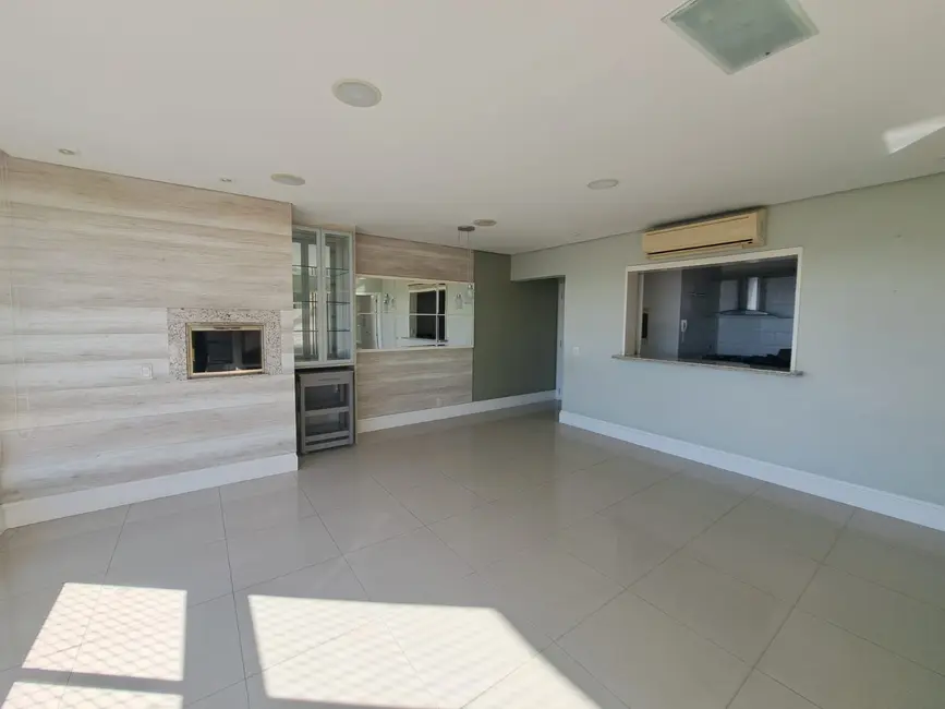 Apartamento com 3 quartos à venda, 105m2 em Porto Alegre - RS - imagem 3 Foto 3 de Apartamento com 3 quartos à venda, 105m2 em Porto Alegre - RS