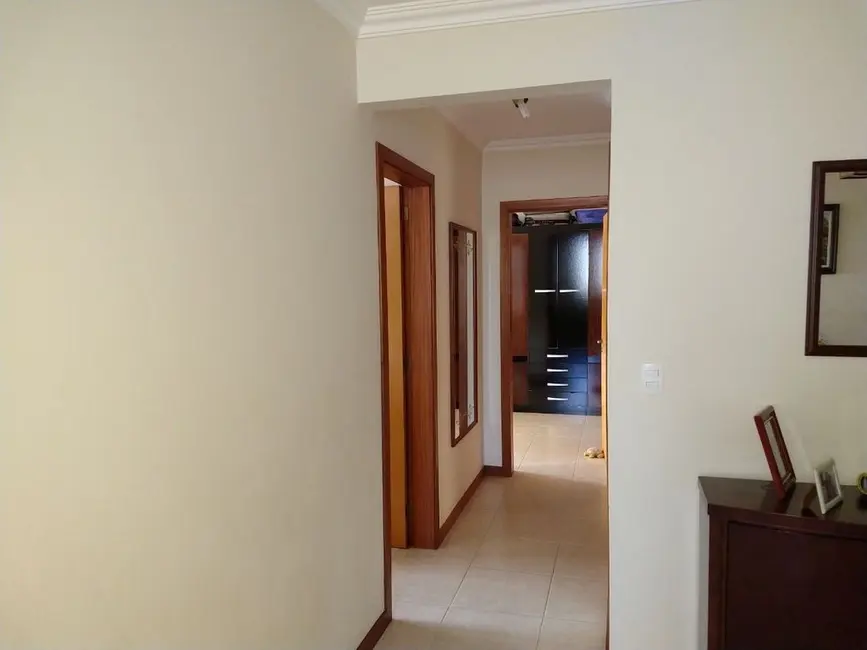 Foto 2 de Apartamento com 3 quartos à venda, 113m2 em Cristal, Porto Alegre - RS