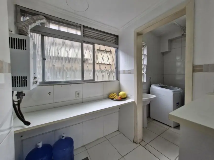 Apartamento com 3 quartos à venda, 104m2 em Petrópolis, Porto Alegre - RS - imagem 7 Foto 7 de Apartamento com 3 quartos à venda, 104m2 em Petrópolis, Porto Alegre - RS