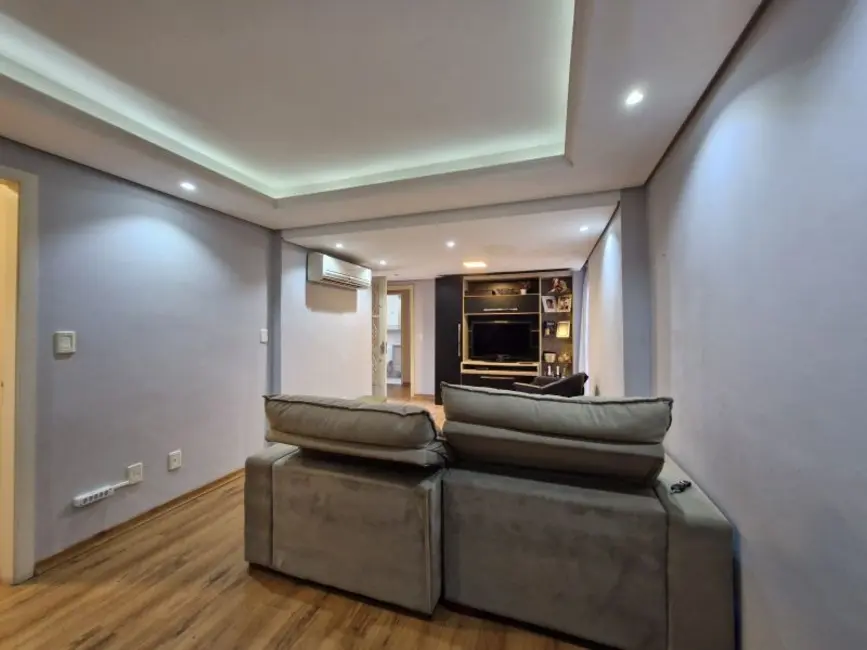 Foto 2 de Apartamento com 3 quartos à venda, 104m2 em Petrópolis, Porto Alegre - RS