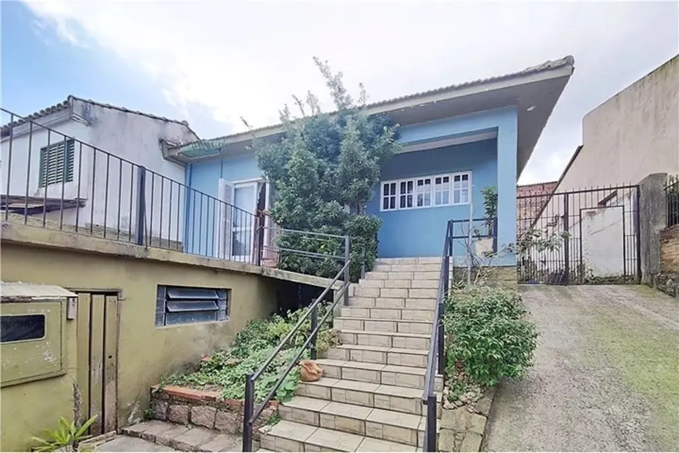 Foto 1 de Casa com 3 quartos à venda, 121m2 em Partenon, Porto Alegre - RS