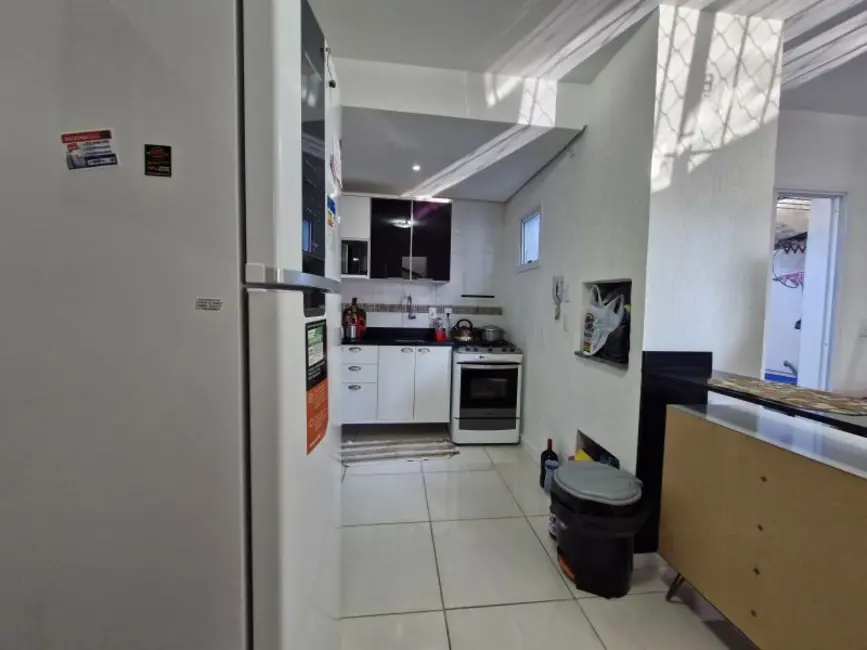 Casa com 2 quartos à venda, 78m2 em Jardim Carvalho, Porto Alegre - RS - imagem 5 Foto 5 de Casa com 2 quartos à venda, 78m2 em Jardim Carvalho, Porto Alegre - RS