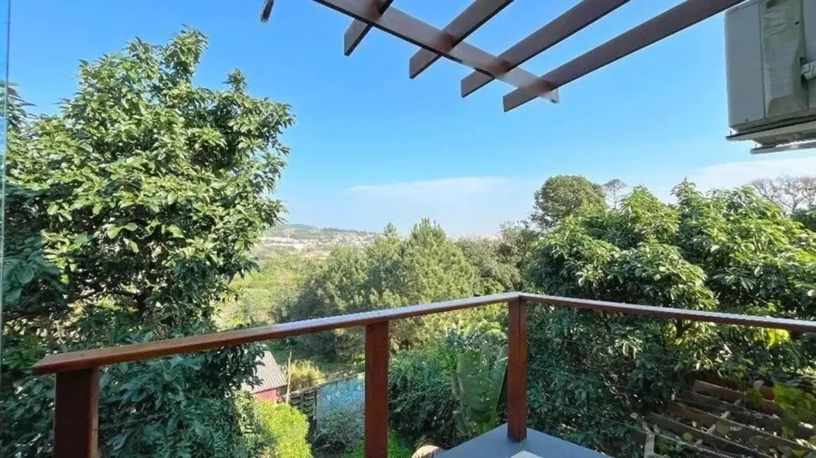 Foto 2 de Casa com 3 quartos à venda, 298m2 em Vila Nova, Porto Alegre - RS