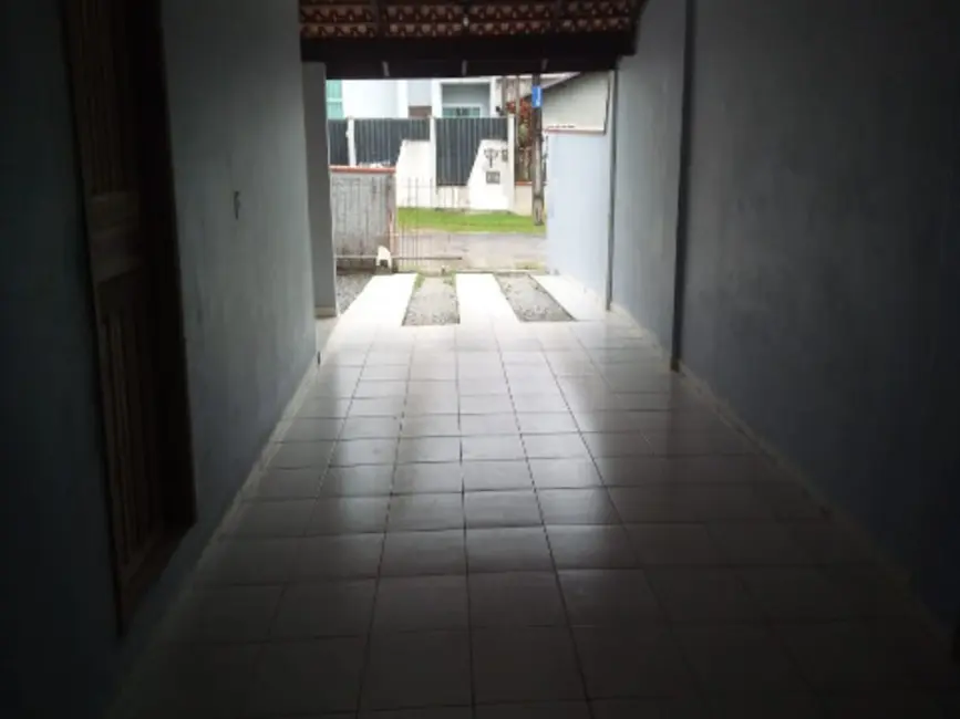 Foto 5 de Casa com 3 quartos à venda, 170m2 em Parque Guarani, Joinville - SC