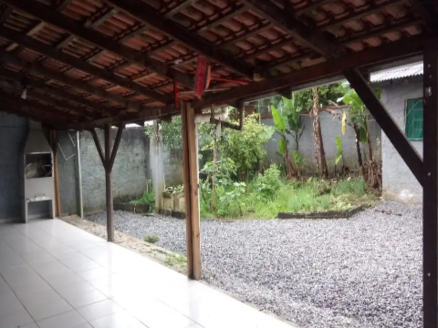 Foto 7 de Casa com 3 quartos à venda, 170m2 em Parque Guarani, Joinville - SC