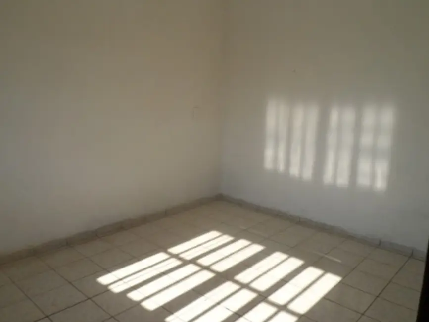 Foto 7 de Apartamento com 1 quarto para alugar, 30m2 em Petrópolis, Joinville - SC