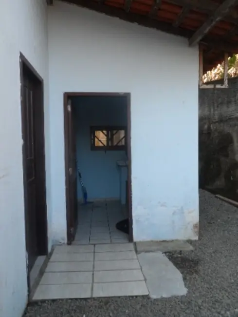 Foto 9 de Apartamento com 1 quarto para alugar, 30m2 em Petrópolis, Joinville - SC