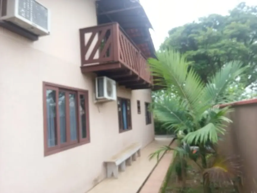 Foto 5 de Casa com 2 quartos à venda, 150m2 em Adhemar Garcia, Joinville - SC