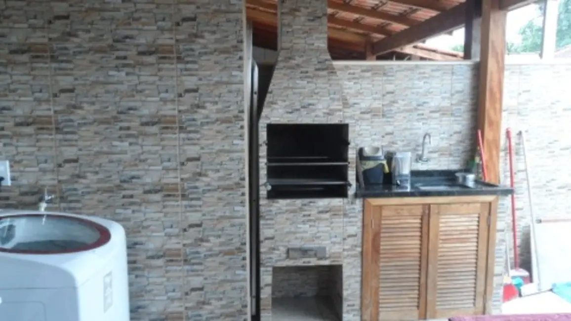 Sobrado com 3 quartos à venda, 78m2 em Boehmerwald, Joinville - SC - imagem 5 Foto 5 de Sobrado com 3 quartos à venda, 78m2 em Boehmerwald, Joinville - SC