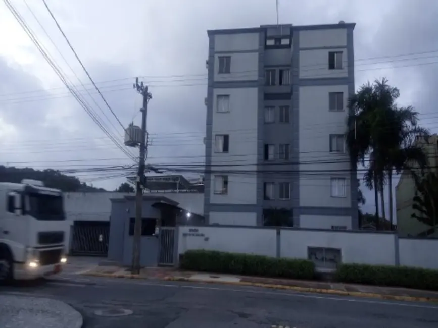 Foto 2 de Apartamento com 2 quartos à venda, 55m2 em Boa Vista, Joinville - SC