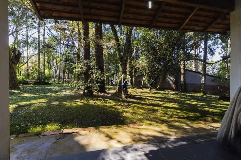 Casa com 4 quartos à venda, 350m2 em Santa Cândida, Curitiba - PR - imagem 5 Foto 5 de Casa com 4 quartos à venda, 350m2 em Santa Cândida, Curitiba - PR