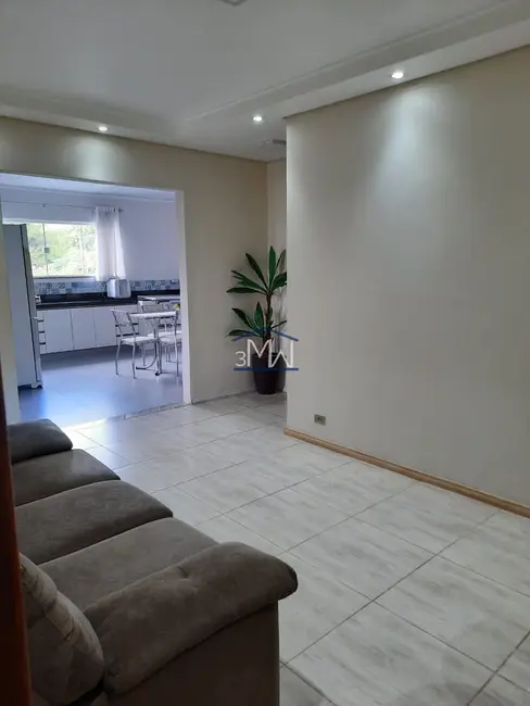 Casa com 5 quartos à venda, 1700m2 em Embu, Colombo - PR - imagem 6 Foto 6 de Casa com 5 quartos à venda, 1700m2 em Embu, Colombo - PR