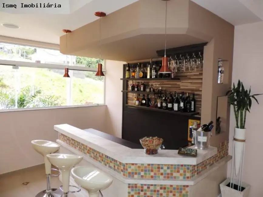 Casa de Condomínio com 3 quartos à venda, 271m2 em Valinhos - SP - imagem 7 Foto 7 de Casa de Condomínio com 3 quartos à venda, 271m2 em Valinhos - SP