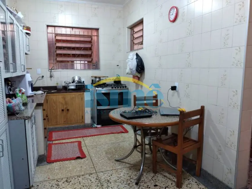 Foto 6 de Casa com 4 quartos à venda, 240m2 em Vila Paraíso, Campinas - SP