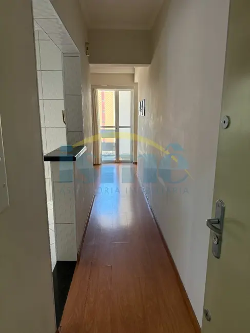 Foto 4 de Apartamento com 1 quarto para alugar, 59m2 em Vila Itapura, Campinas - SP