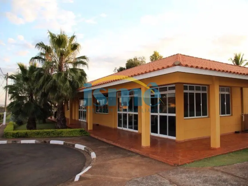 Casa de Condomínio com 3 quartos para alugar, 250m2 em Betel, Paulinia - SP - imagem 4 Foto 4 de Casa de Condomínio com 3 quartos para alugar, 250m2 em Betel, Paulinia - SP