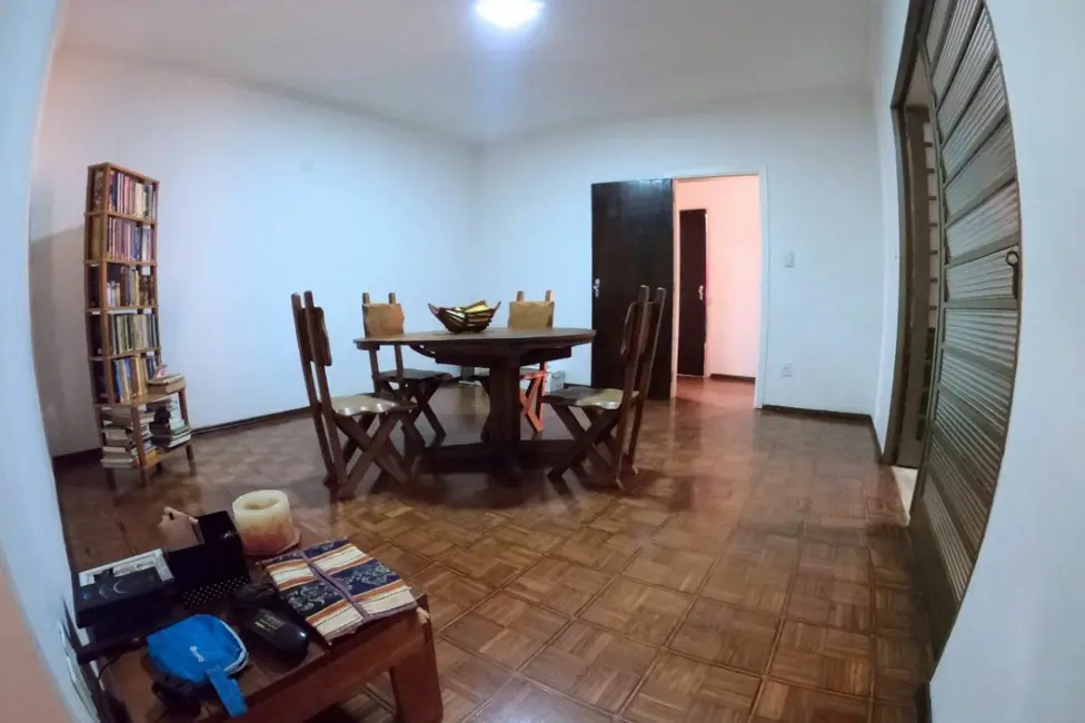 Foto 6 de Casa com 3 quartos para alugar, 303m2 em Taquaral, Campinas - SP
