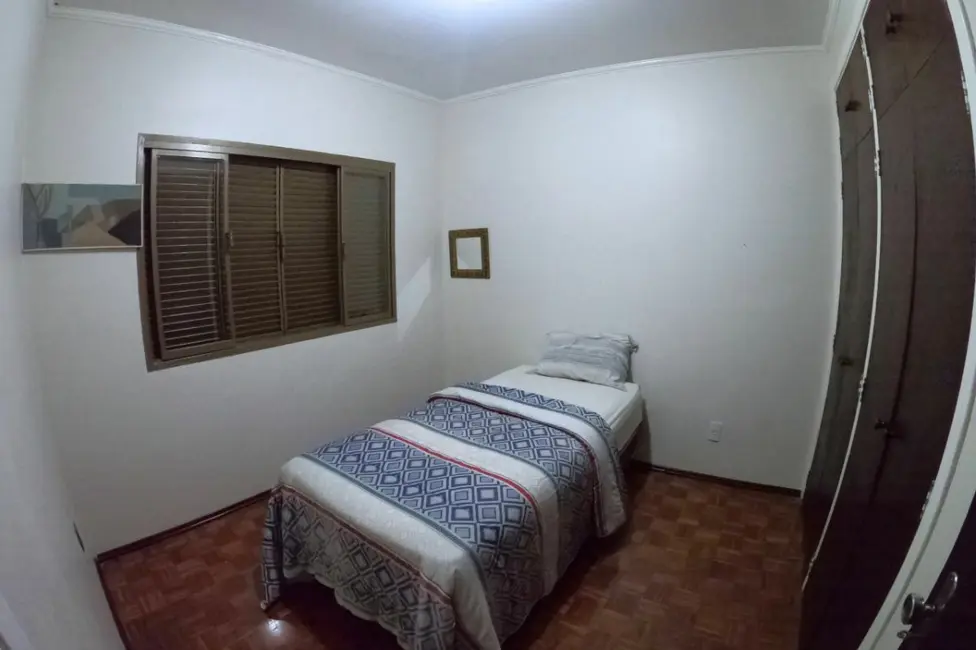 Foto 4 de Casa com 3 quartos para alugar, 303m2 em Taquaral, Campinas - SP