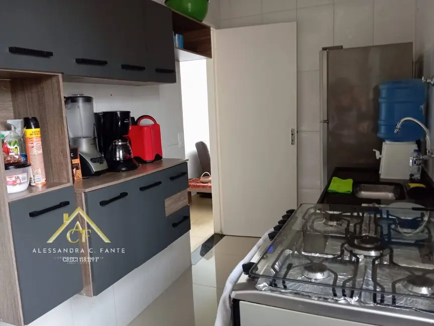 Foto 3 de Apartamento com 2 quartos à venda, 52m2 em Mongagua - SP