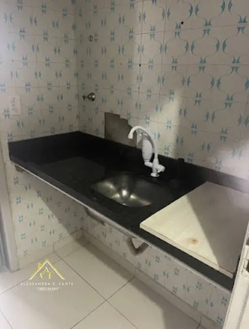 Foto 2 de Kitnet com 1 quarto à venda, 18m2 em Ocian, Praia Grande - SP