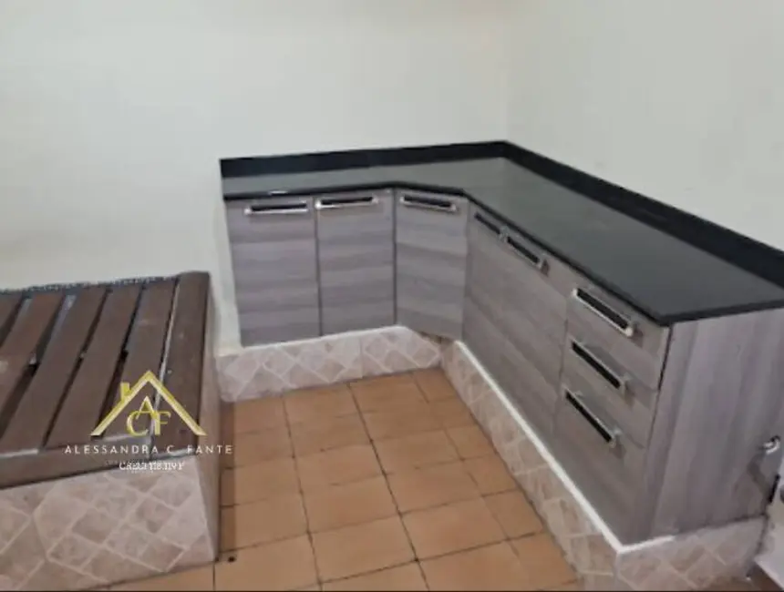 Foto 2 de Kitnet com 1 quarto à venda, 18m2 em Ocian, Praia Grande - SP