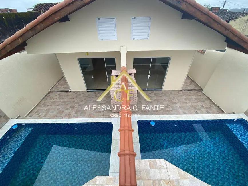 Foto 4 de Casa com 2 quartos à venda, 135m2 em Mongagua - SP