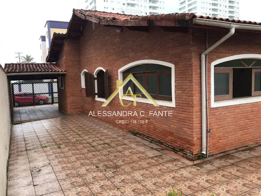 Foto 6 de Casa com 3 quartos à venda, 308m2 em Mongagua - SP
