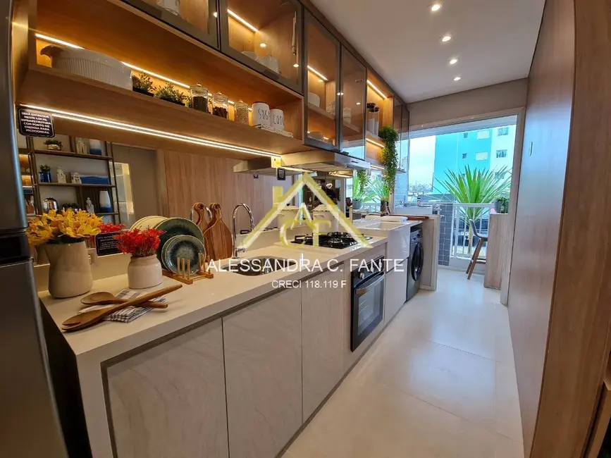 Foto 2 de Apartamento com 2 quartos à venda, 47m2 em Centro, Mongagua - SP