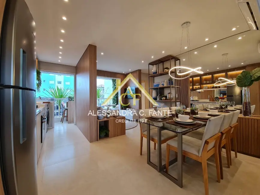 Foto 3 de Apartamento com 2 quartos à venda, 47m2 em Centro, Mongagua - SP